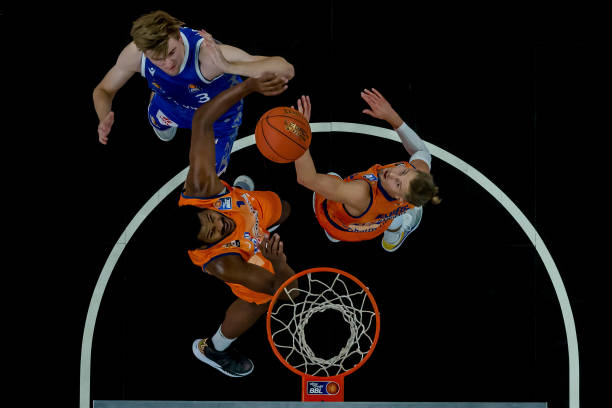 巴因迪尔应 巴因迪尔应